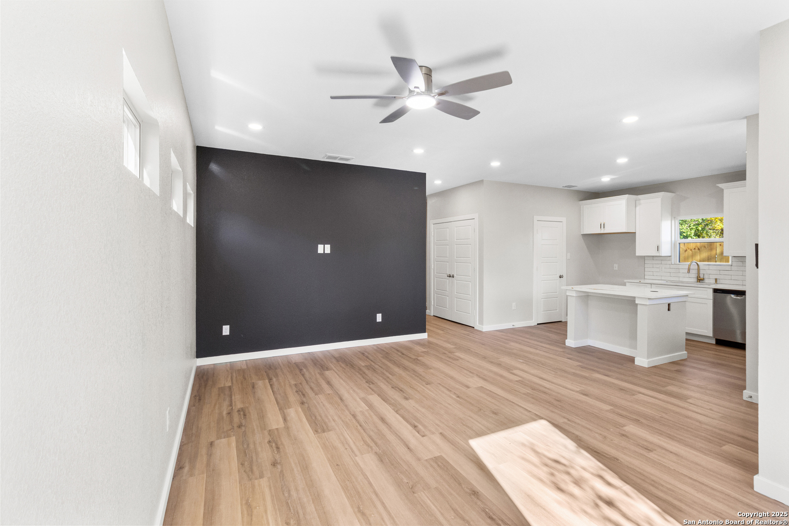 107 Calles Street San Antonio TX 78207
