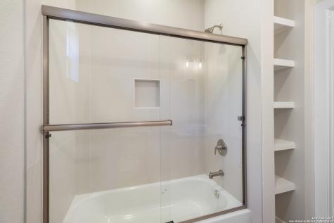 107 Calles Street San Antonio TX 78207