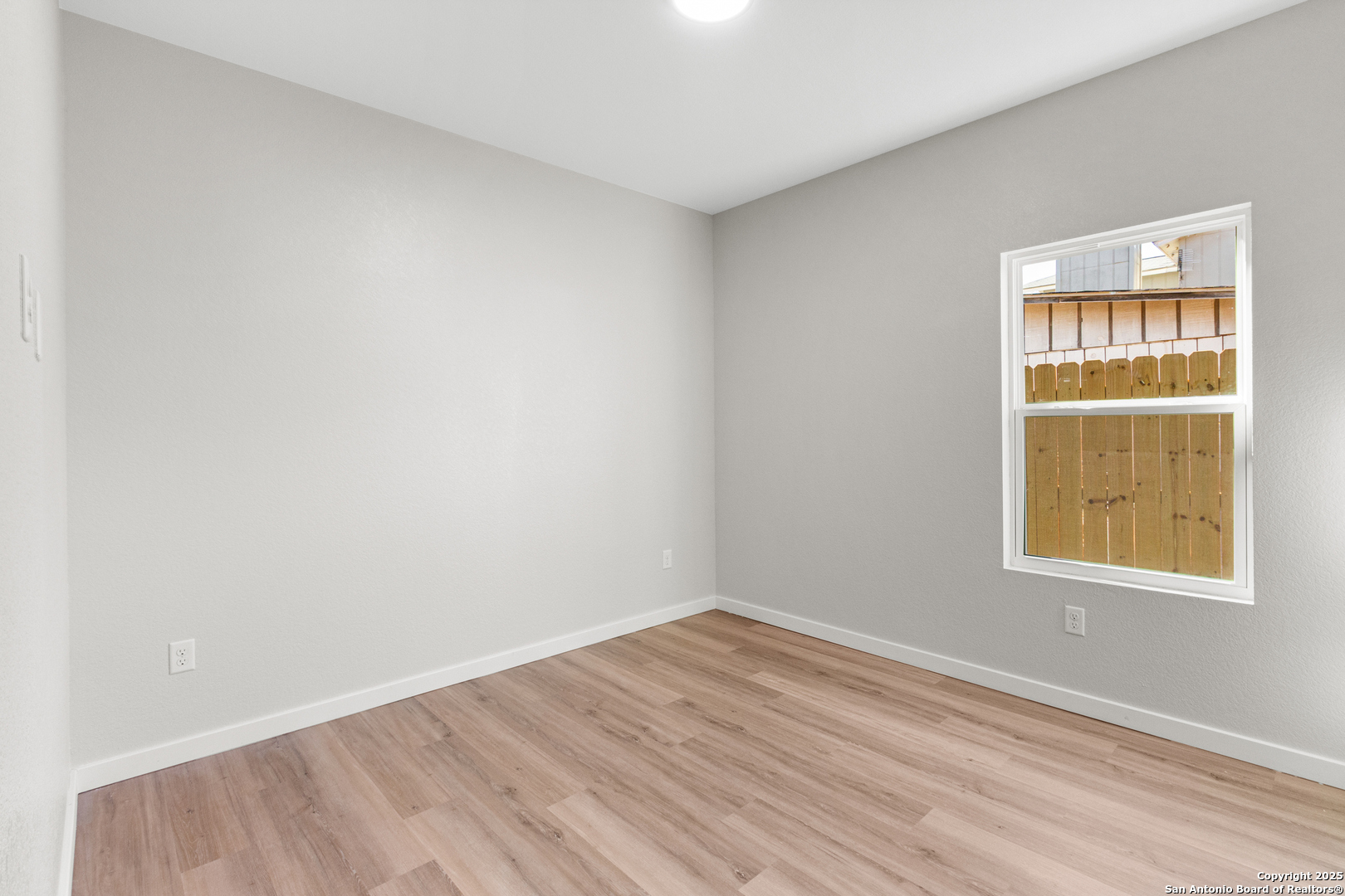 107 Calles Street San Antonio TX 78207