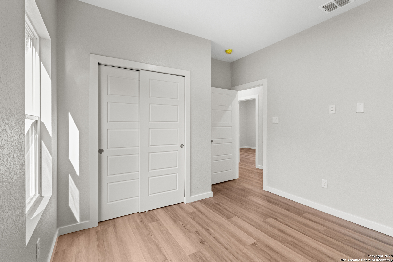 107 Calles Street San Antonio TX 78207