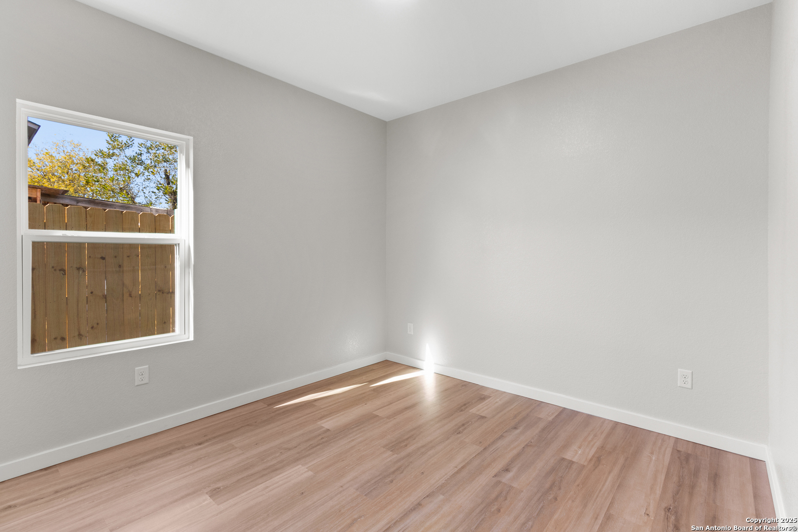 107 Calles Street San Antonio TX 78207