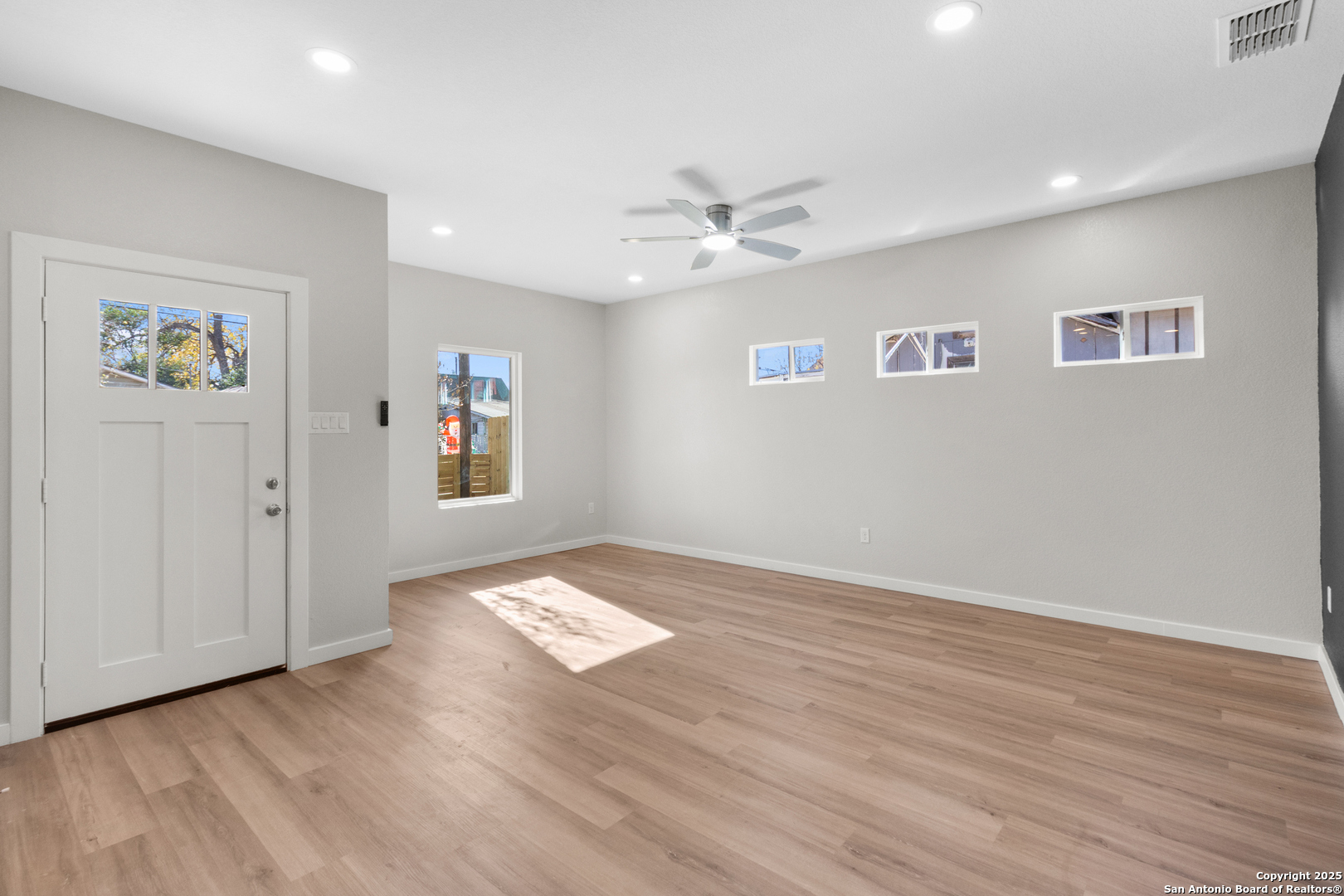 107 Calles Street San Antonio TX 78207