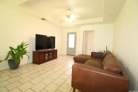 8335 Sweet Maiden Street San Antonio TX 78242