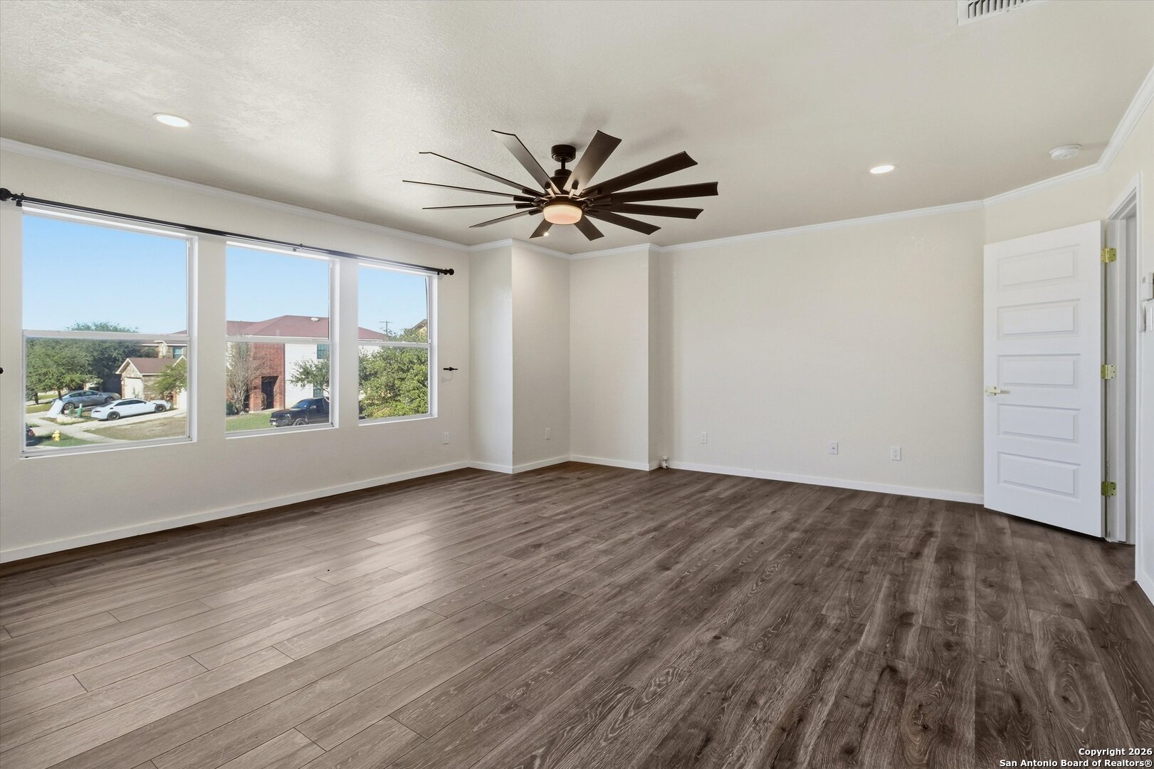 4202 Waldon Pond San Antonio TX 78245