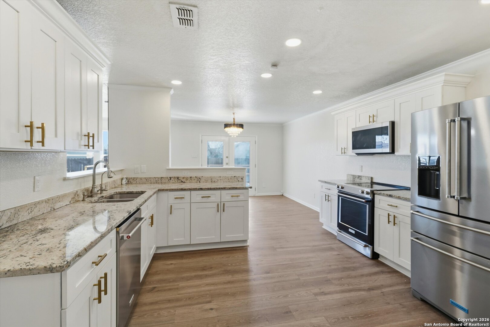 4202 Waldon Pond San Antonio TX 78245