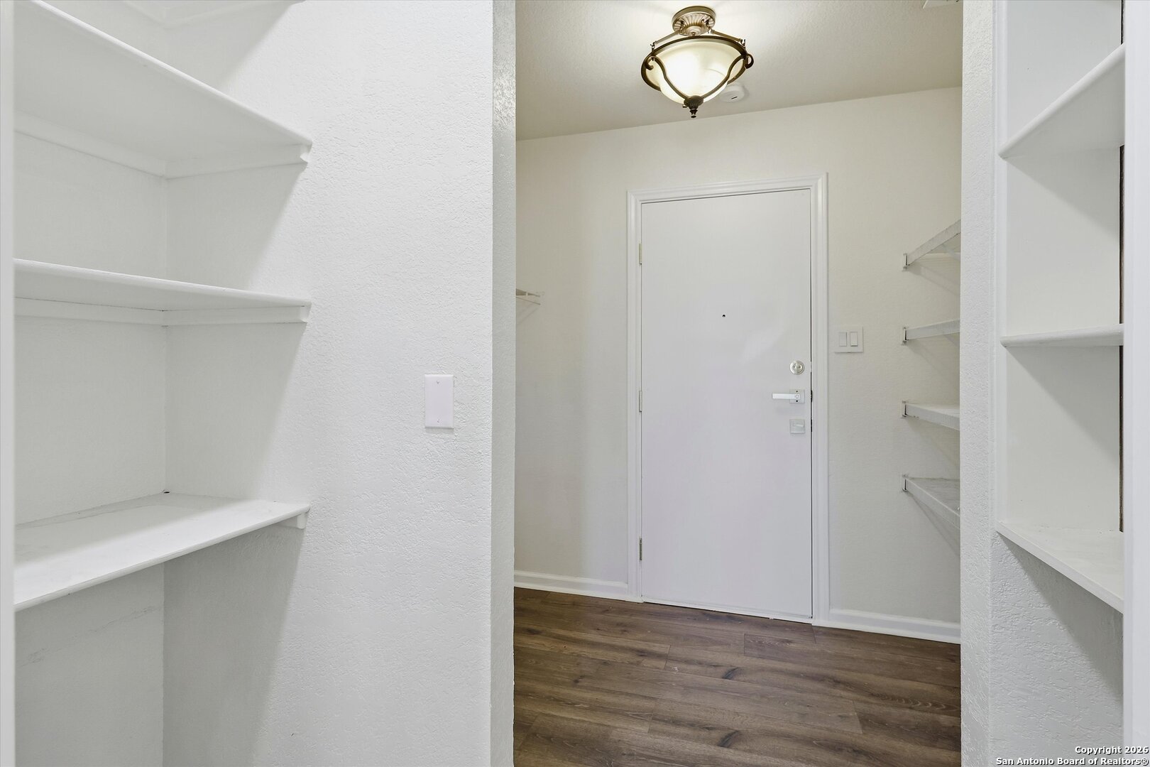 4202 Waldon Pond San Antonio TX 78245