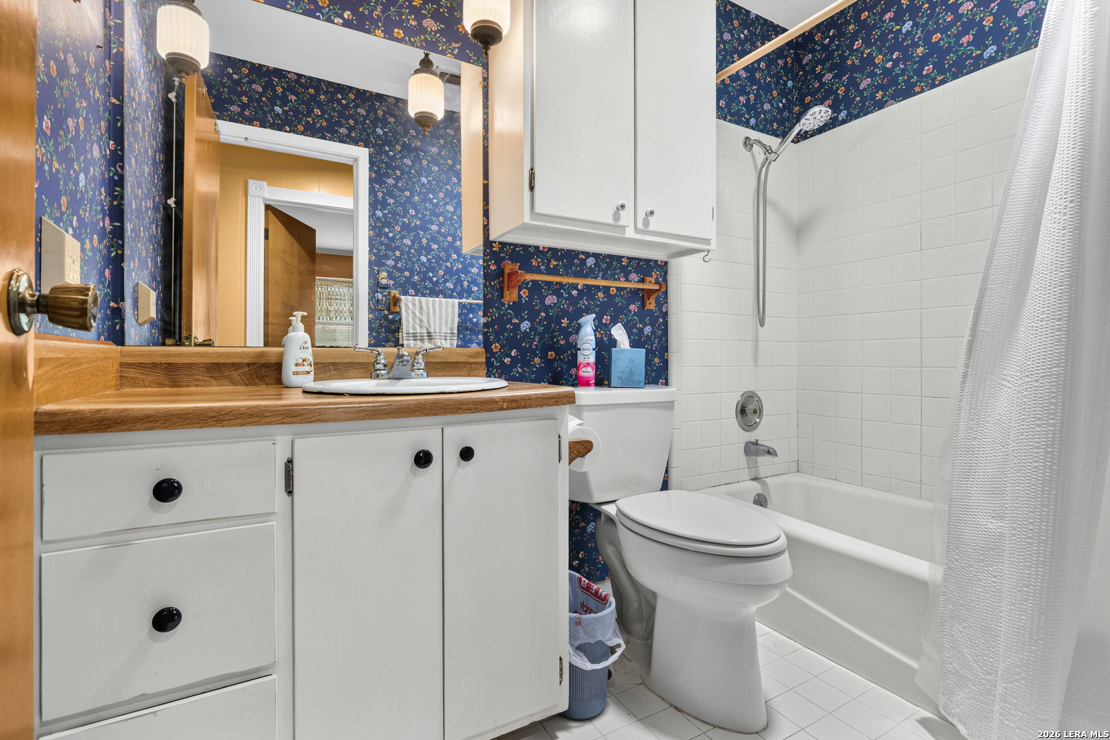 606 S Columbus Street Fredericksburg TX 78624