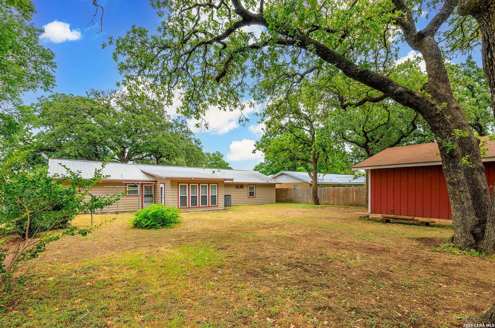 606 S Columbus Street Fredericksburg TX 78624