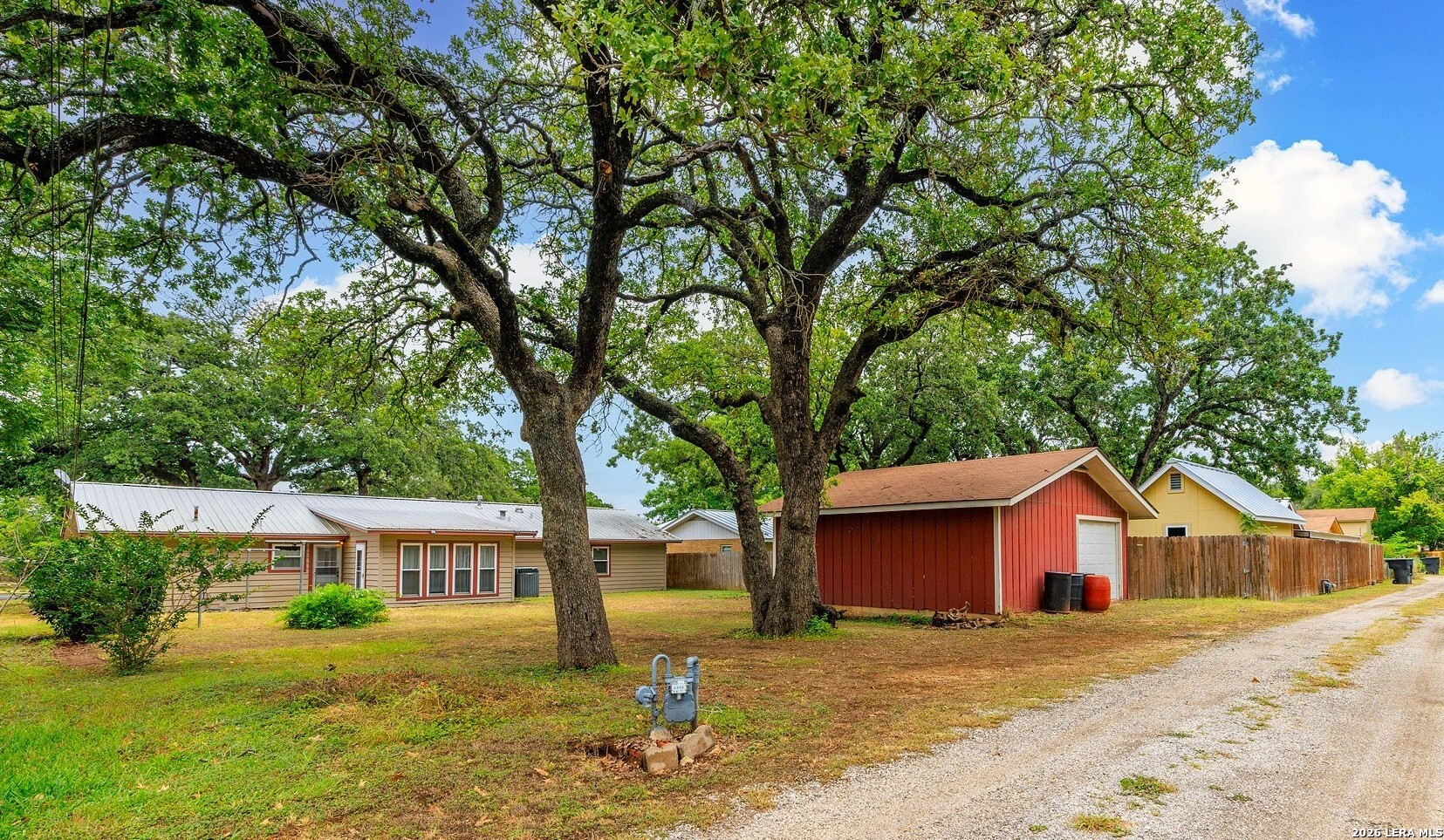 606 S Columbus Street Fredericksburg TX 78624