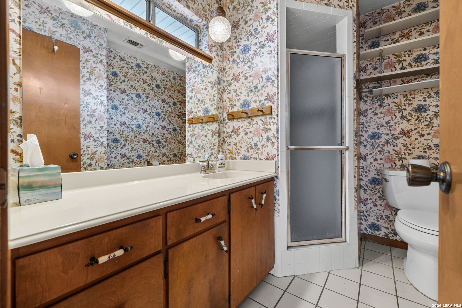 606 S Columbus Street Fredericksburg TX 78624