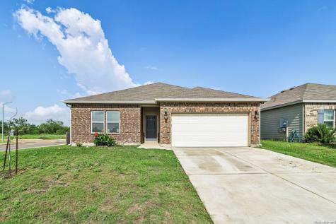 20045 Huckleberry Street Lytle TX 78052