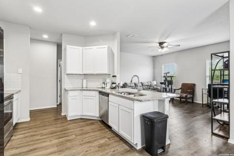 20045 Huckleberry Street Lytle TX 78052