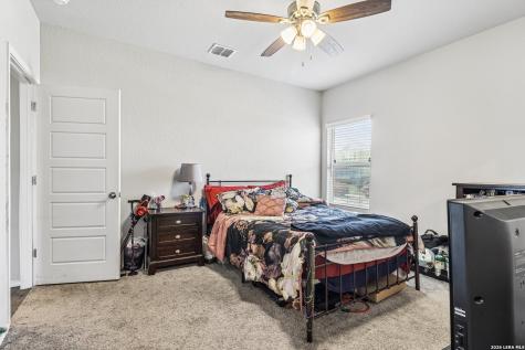 20045 Huckleberry Street Lytle TX 78052
