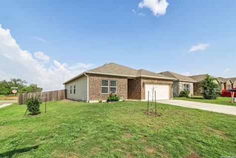 20045 Huckleberry Street Lytle TX 78052