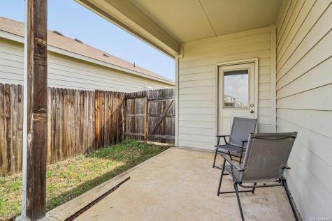 20045 Huckleberry Street Lytle TX 78052