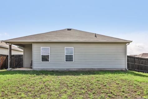 20045 Huckleberry Street Lytle TX 78052