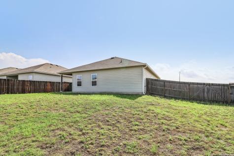 20045 Huckleberry Street Lytle TX 78052