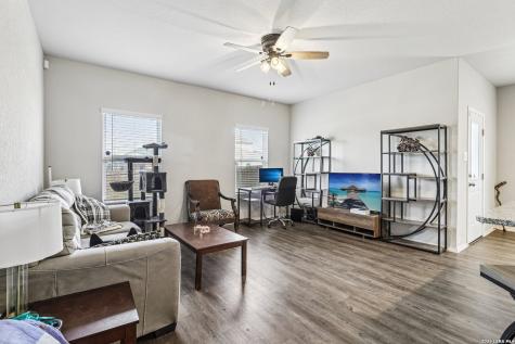 20045 Huckleberry Street Lytle TX 78052