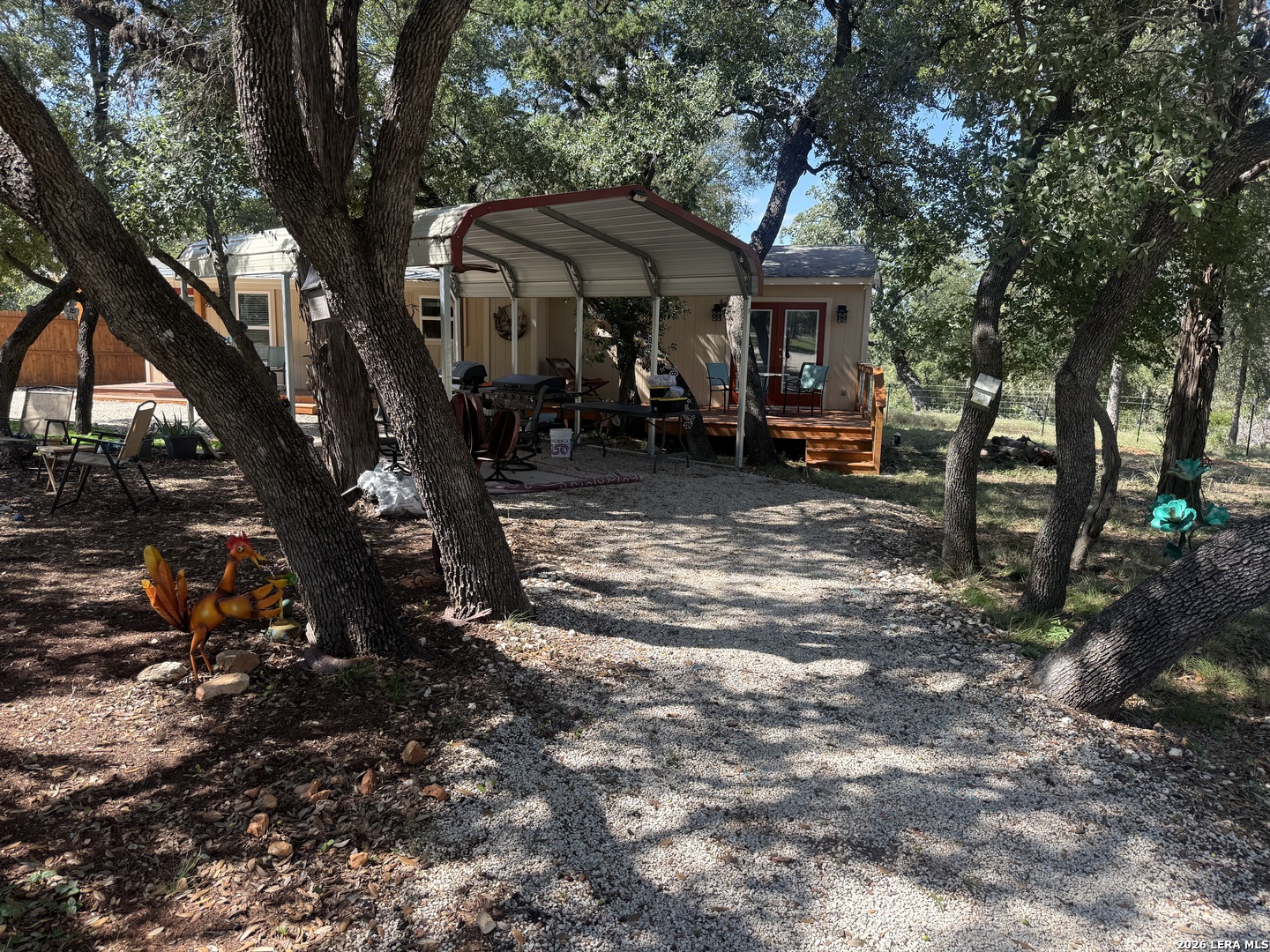 777 Robindale W Bandera TX 78003