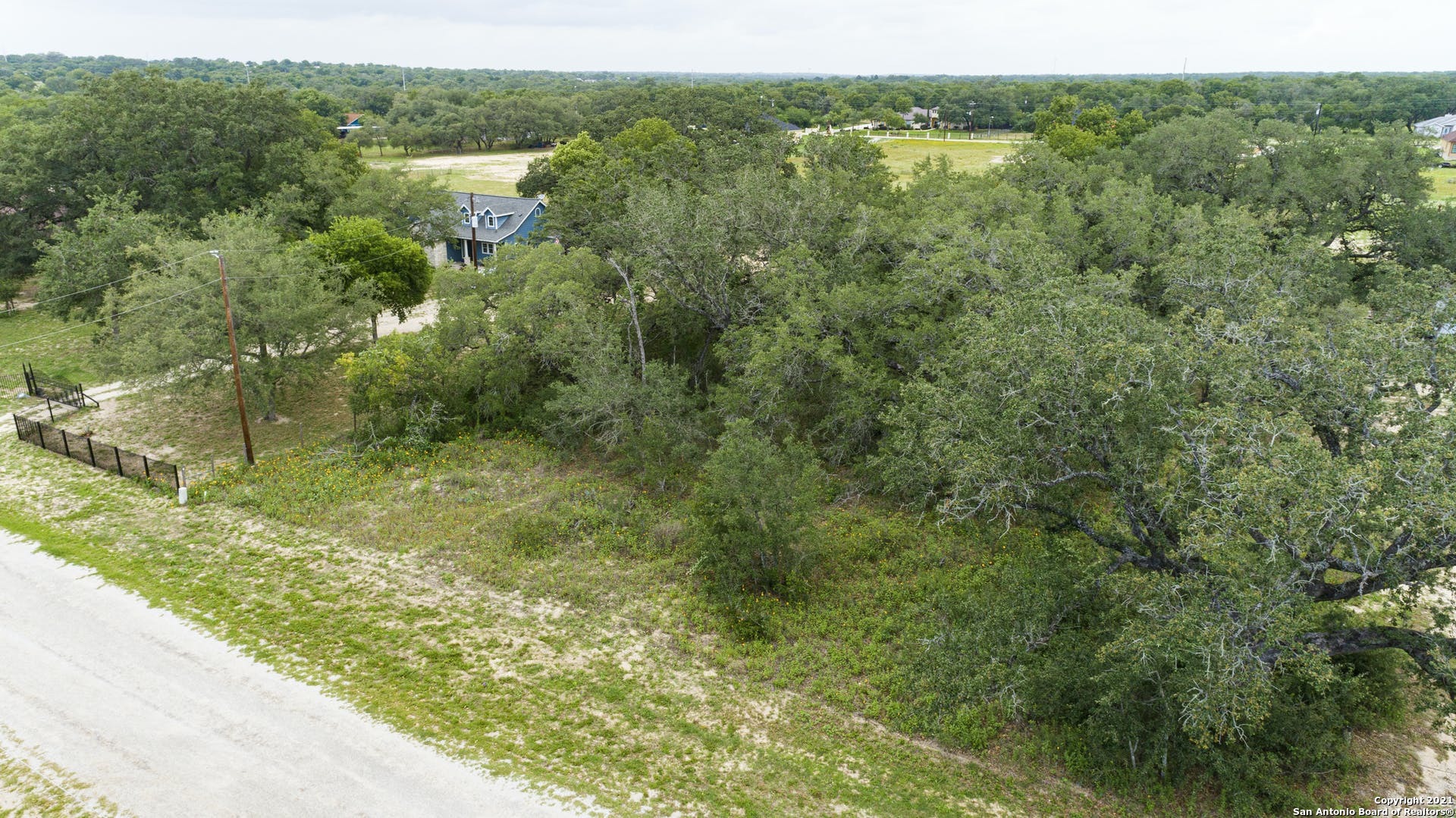 108 Grey Stone Poteet TX 78065