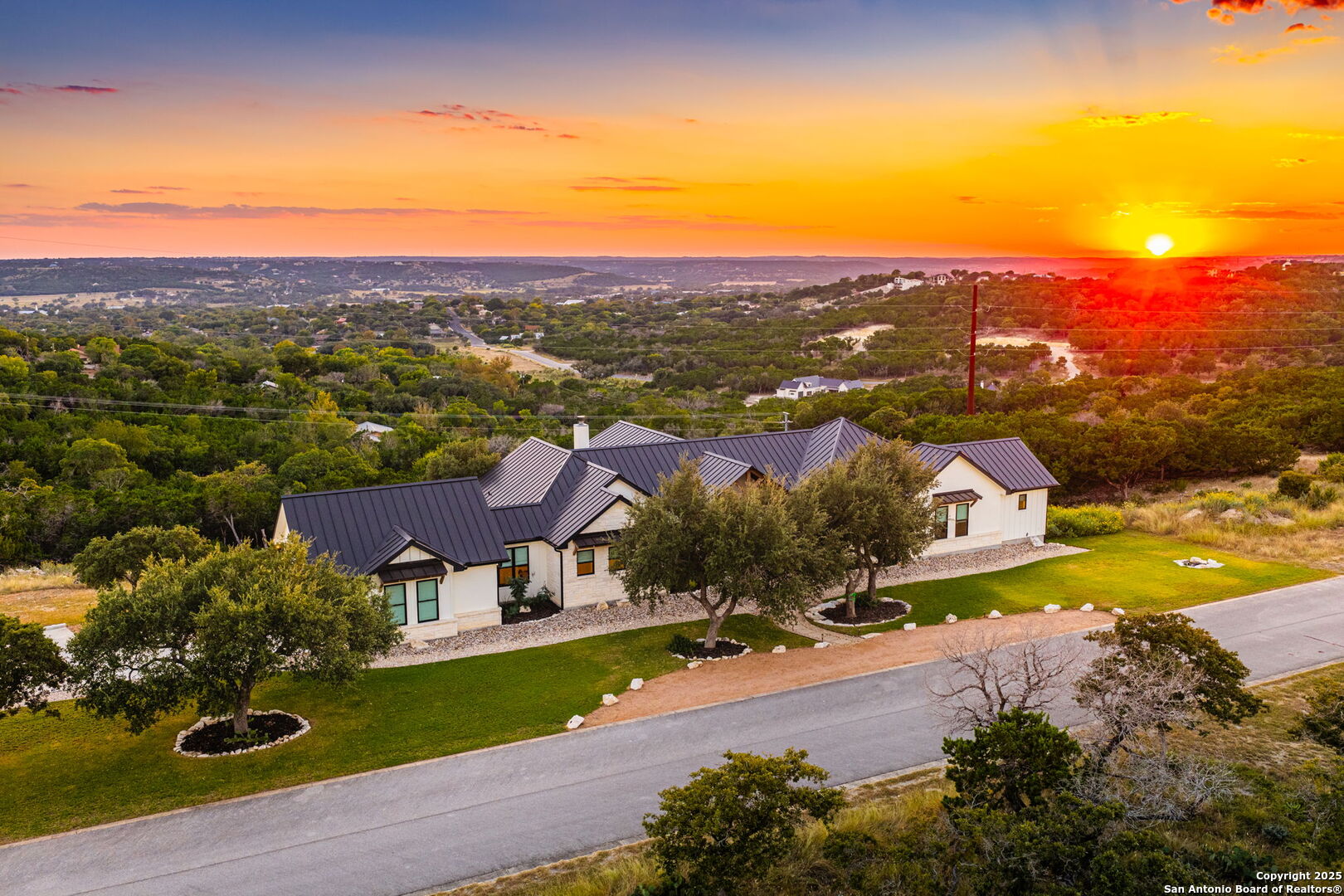 121 Center Oaks Court Kerrville TX 78028