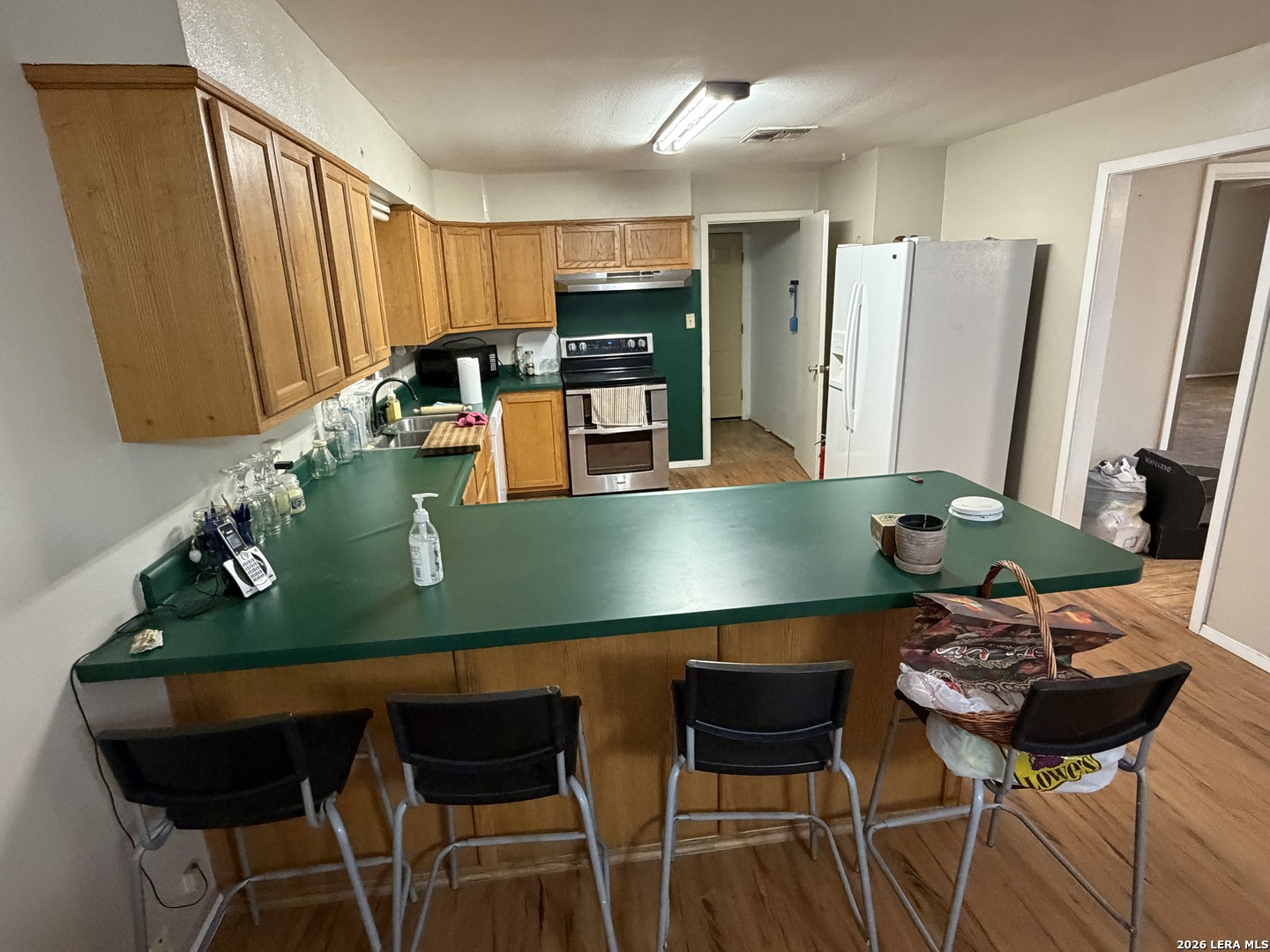 208 S Caves Three Rivers TX 78071