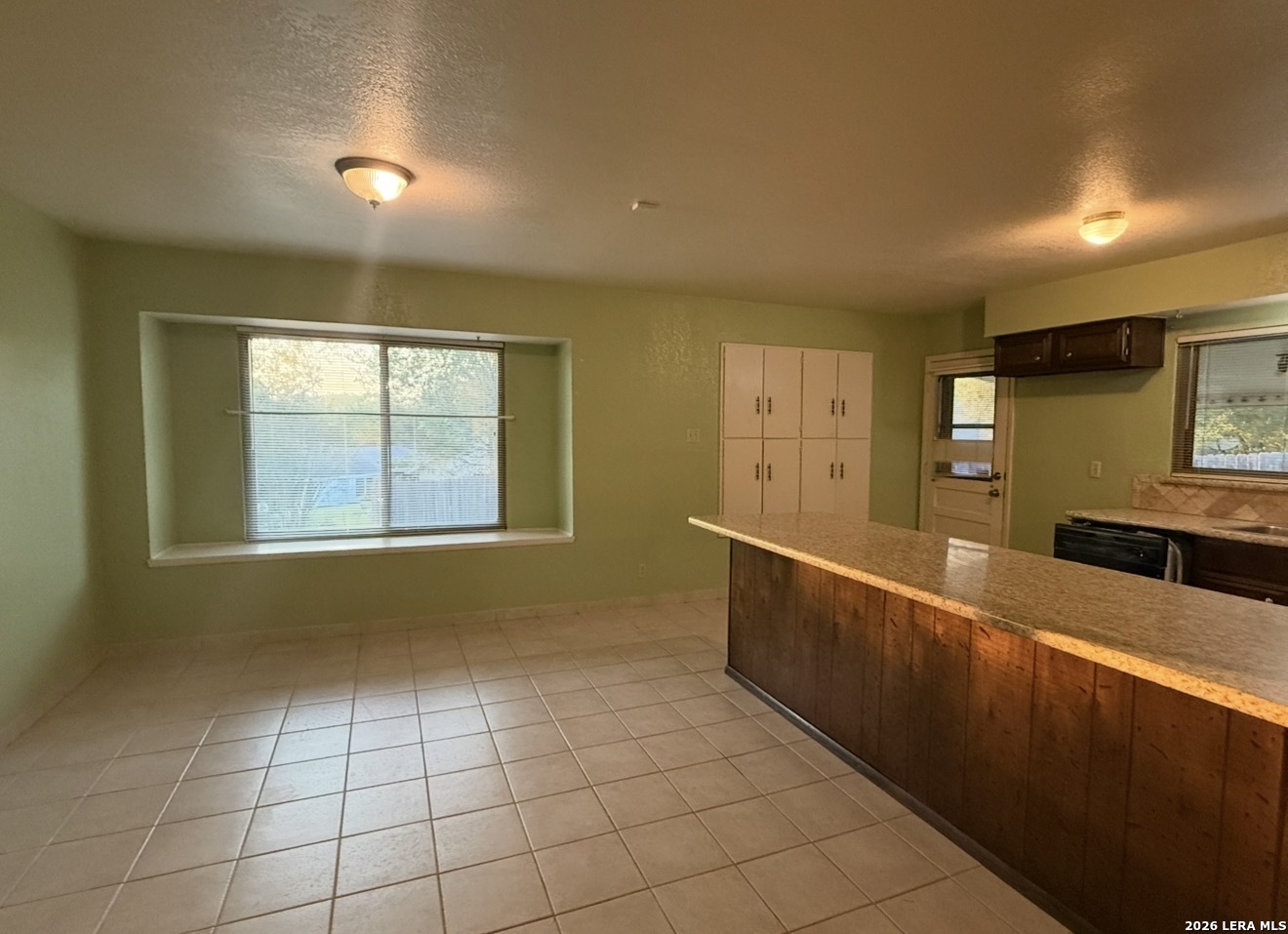 6327 W Green Circle San Antonio TX 78233