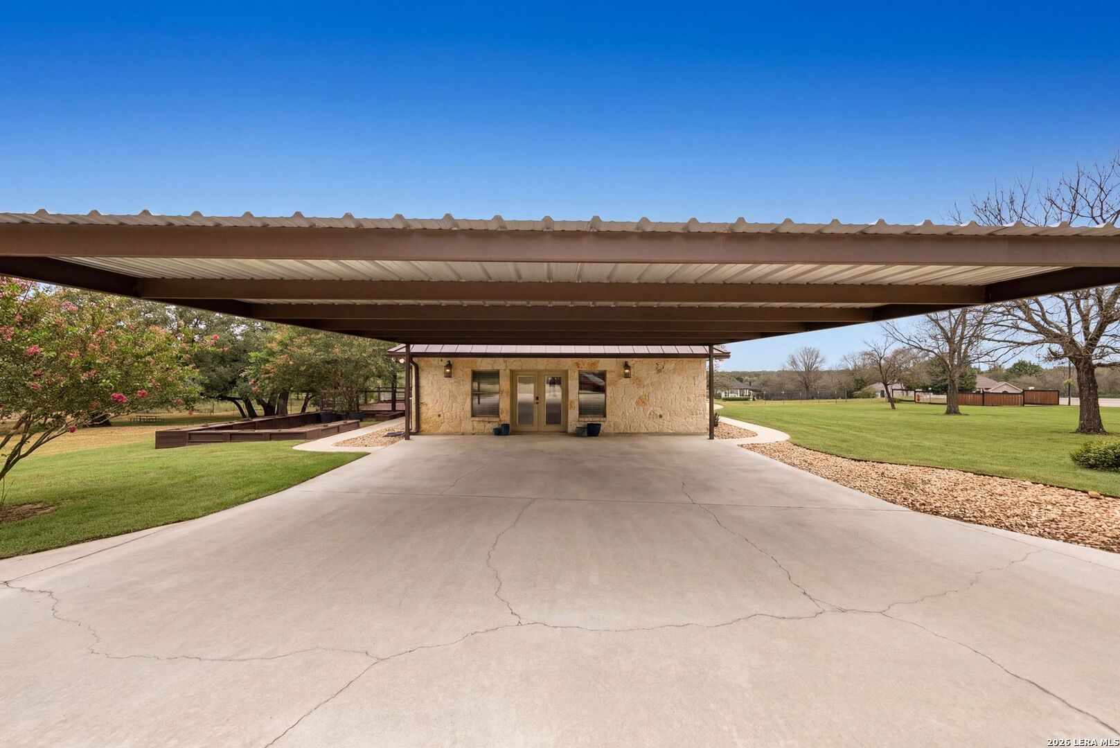 147 Rambling Trail La Vernia TX 78121
