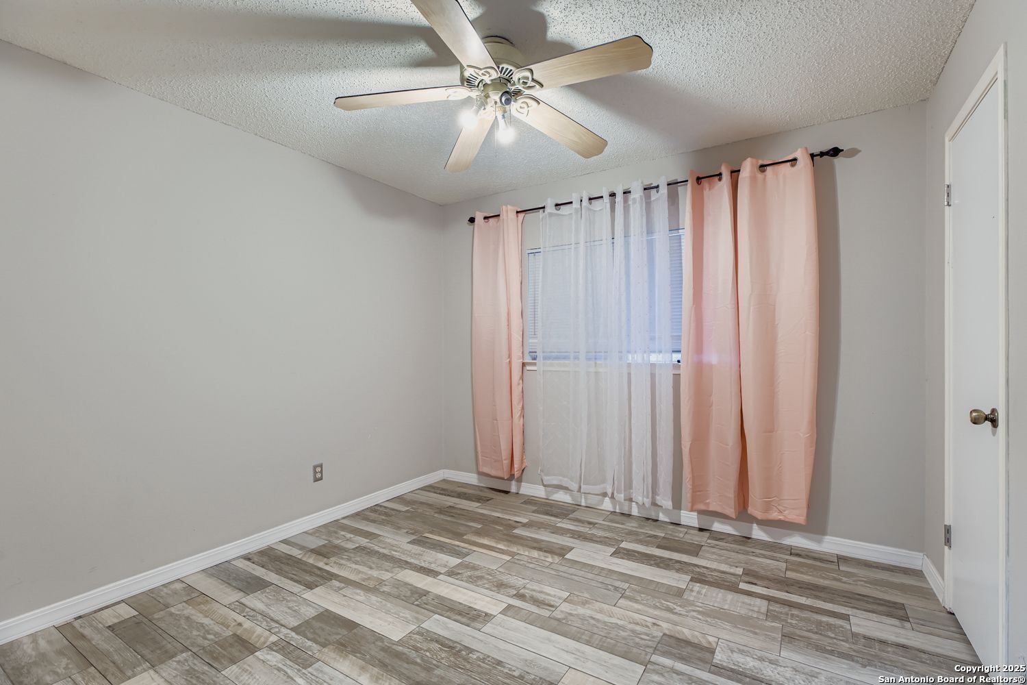 8614 Cross Spring San Antonio TX 78251