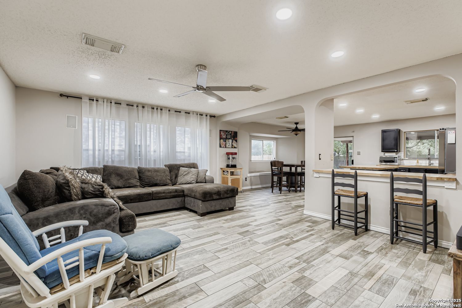 8614 Cross Spring San Antonio TX 78251