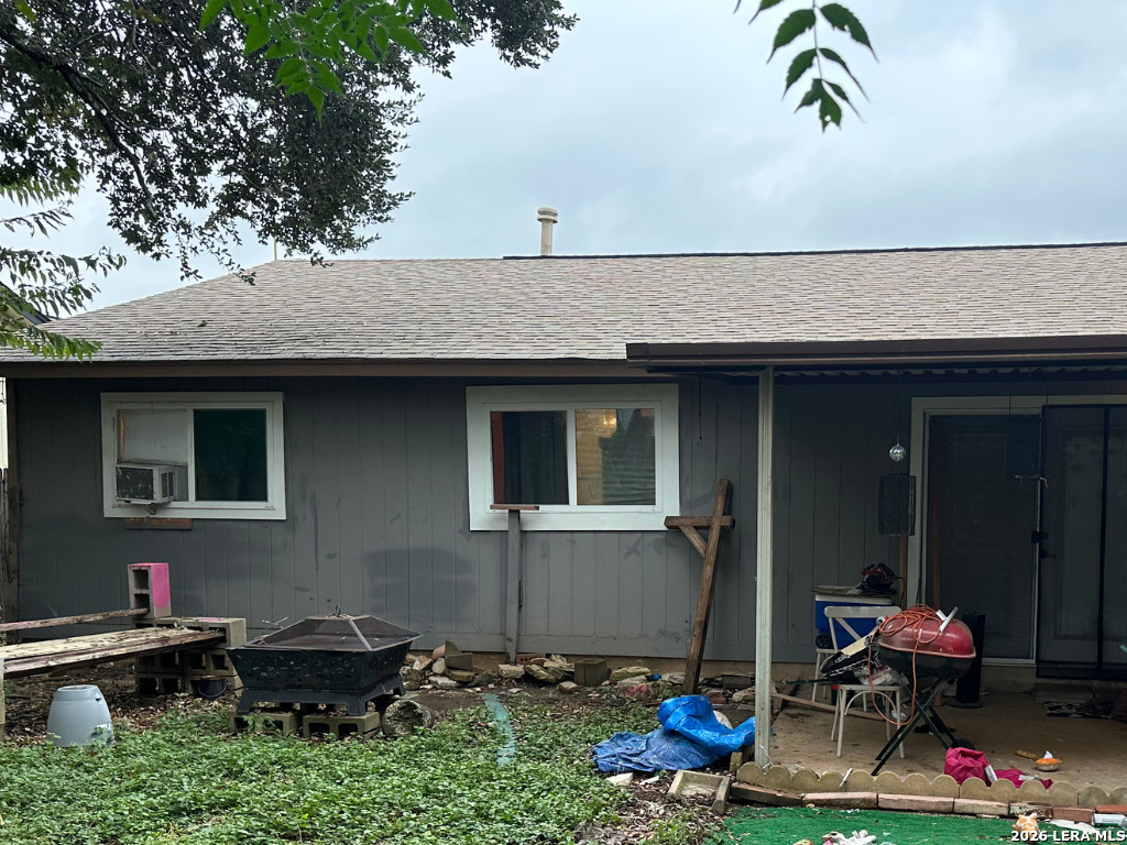 7523 Meadow Green Street San Antonio TX 78251