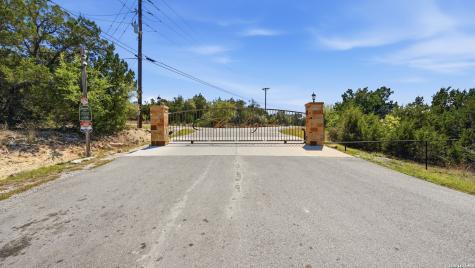 806 Rutherford Fischer TX 78623