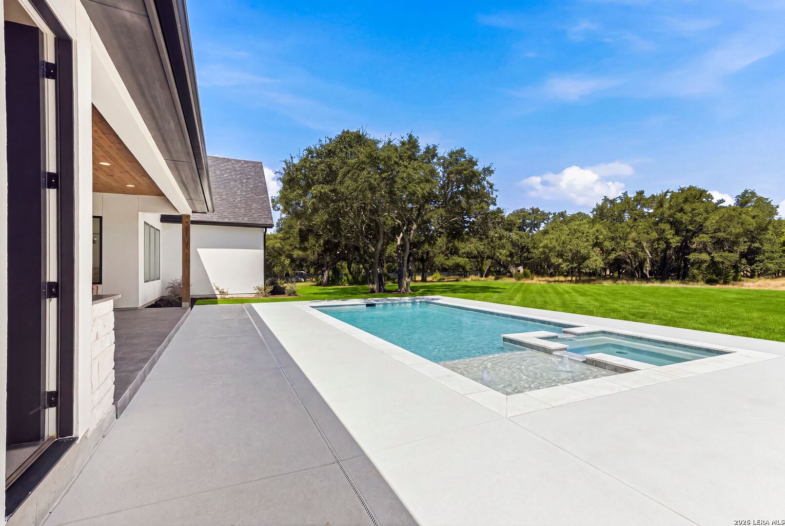 10005 Saxet Drive Boerne TX 78006