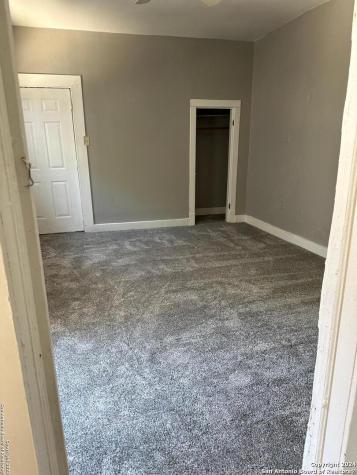 809 Kayton Avenue San Antonio TX 78210