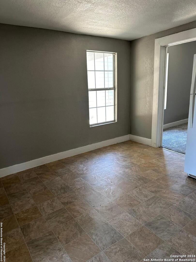 809 Kayton Avenue San Antonio TX 78210