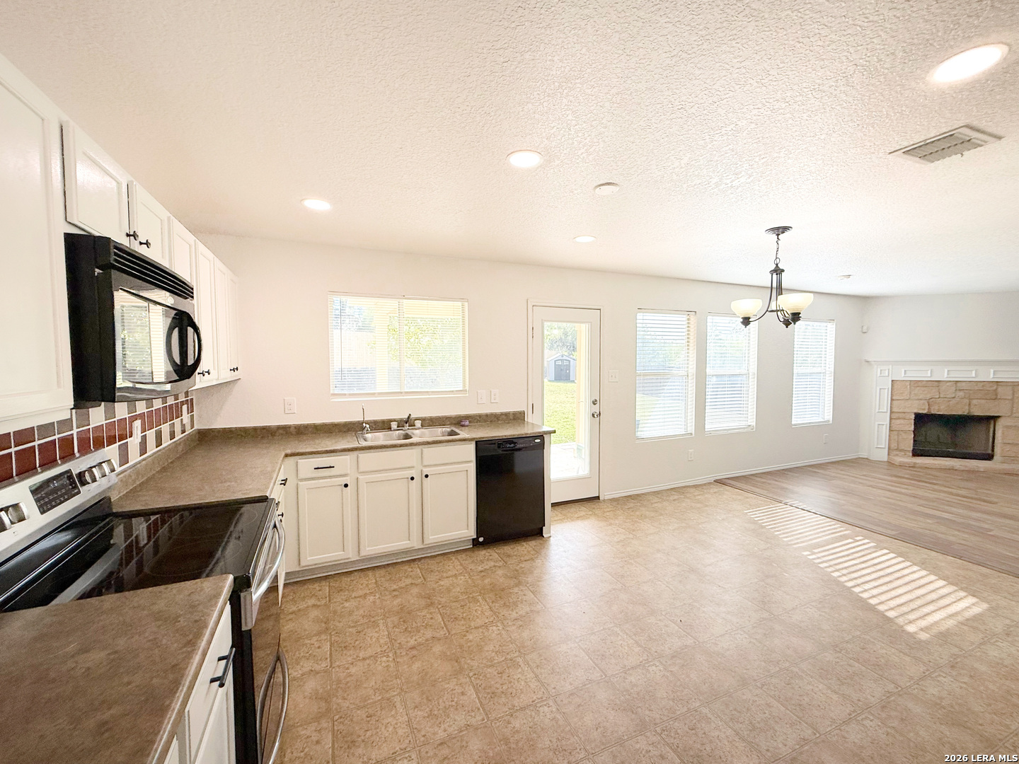5934 Piedmont Glen San Antonio TX 78249