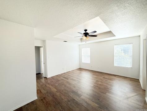 5934 Piedmont Glen San Antonio TX 78249