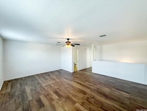5934 Piedmont Glen San Antonio TX 78249