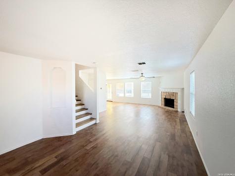 5934 Piedmont Glen San Antonio TX 78249