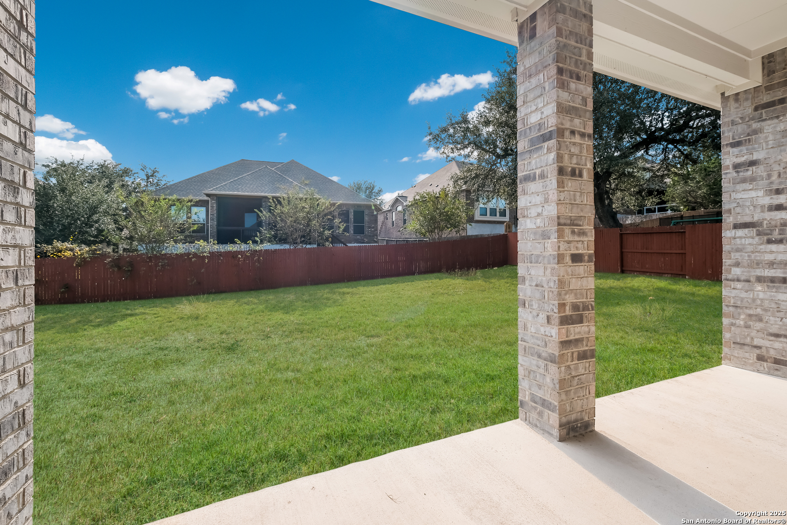 1610 Nightshade San Antonio TX 78260