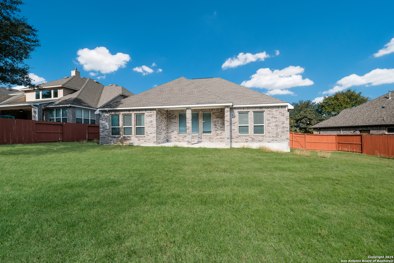 1610 Nightshade San Antonio TX 78260