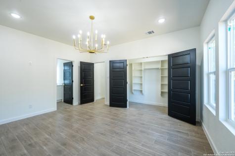 20035 Morrison Street Somerset TX 78069