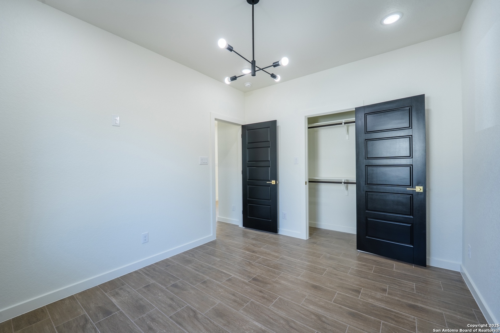 20035 Morrison Street Somerset TX 78069