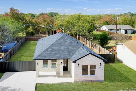 20035 Morrison Street Somerset TX 78069