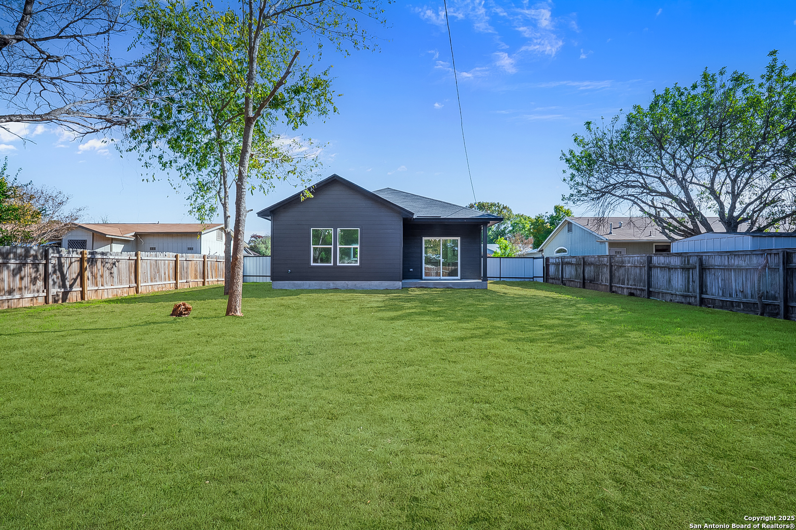 20035 Morrison Street Somerset TX 78069