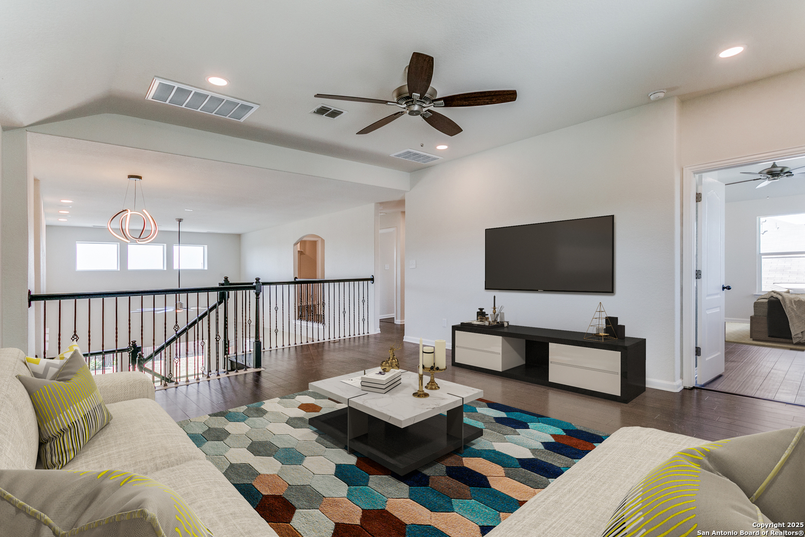 7823 Bluebird Haven Selma TX 78154