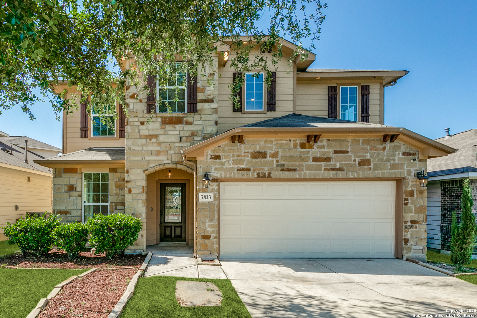 7823 Bluebird Haven Selma TX 78154