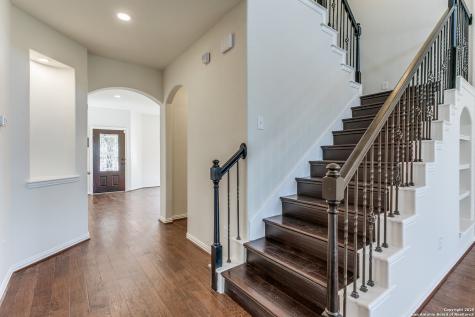 7823 Bluebird Haven Selma TX 78154