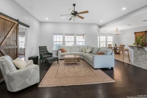 7315 New Sulphur Springs Road San Antonio TX 78263