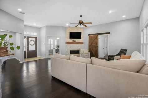 7315 New Sulphur Springs Road San Antonio TX 78263